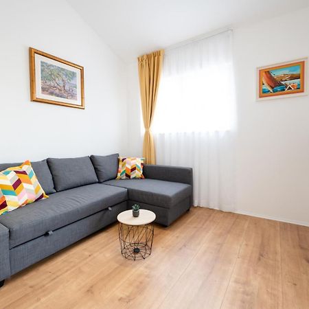 Apartments Piskulic Brodarica  Dış mekan fotoğraf